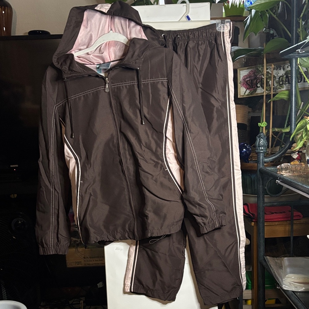 Women's Chocolate and Blush Activewear Set (Box#5)